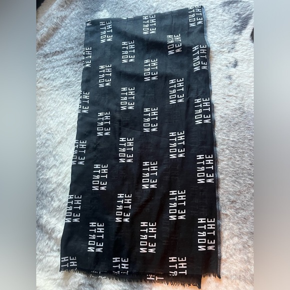 We The North Toronto Raptors NBA Large Scarf - Picture 4 of 7